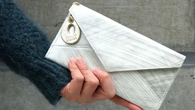 薄い長財布の口コミを詳しく解説